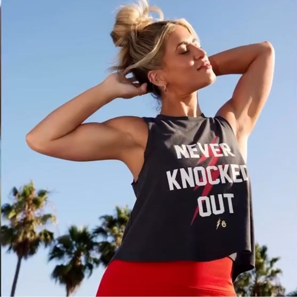 Spiritual Gangster Tops - Spiritual Gangster x Kendall Toole Never Knocked Out Crop Tank in Grey Sz XS